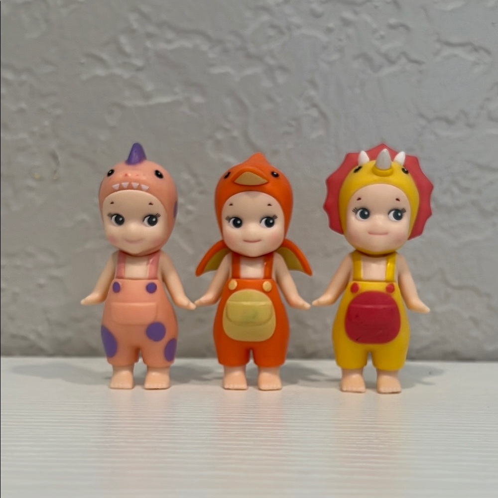 FAKE sonny angel dinosaur set of 3